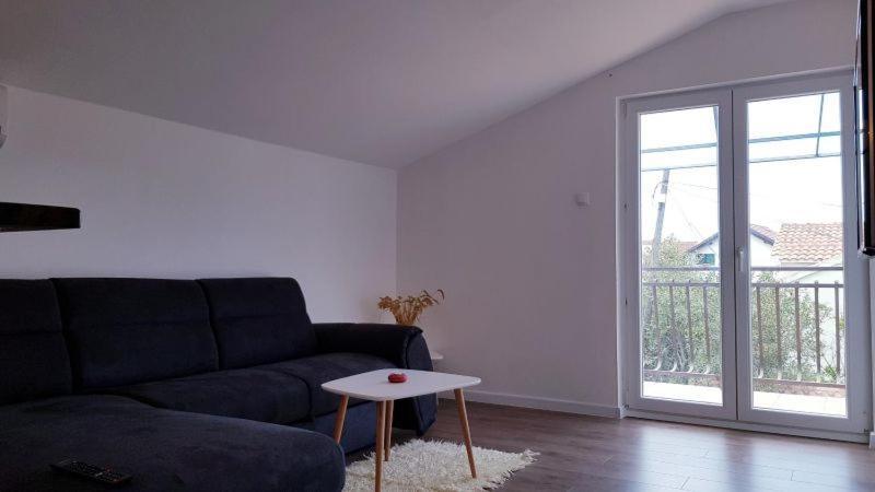 Apartment Mirjana Водице Екстер'єр фото